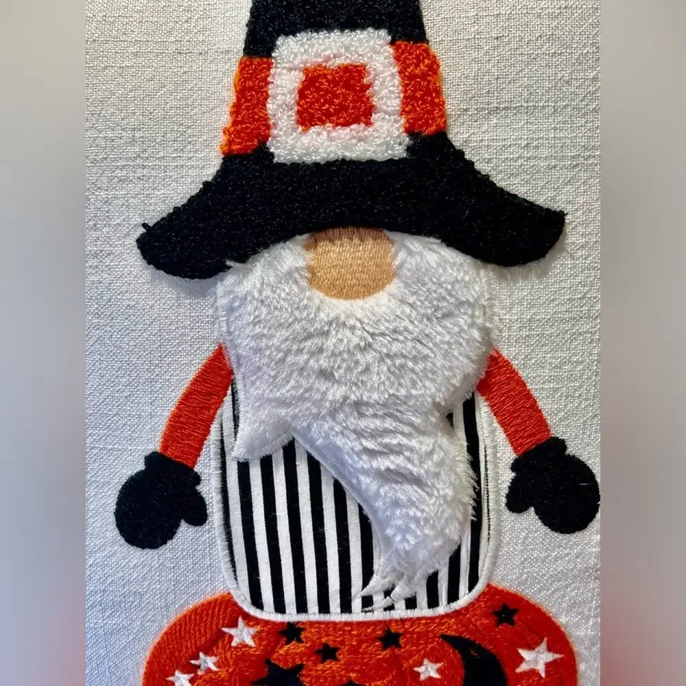 NWOT Halloween gnome accent pillow